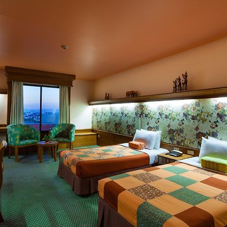 Hotel Baan Din Ki à Chiang Mai Extérieur photo