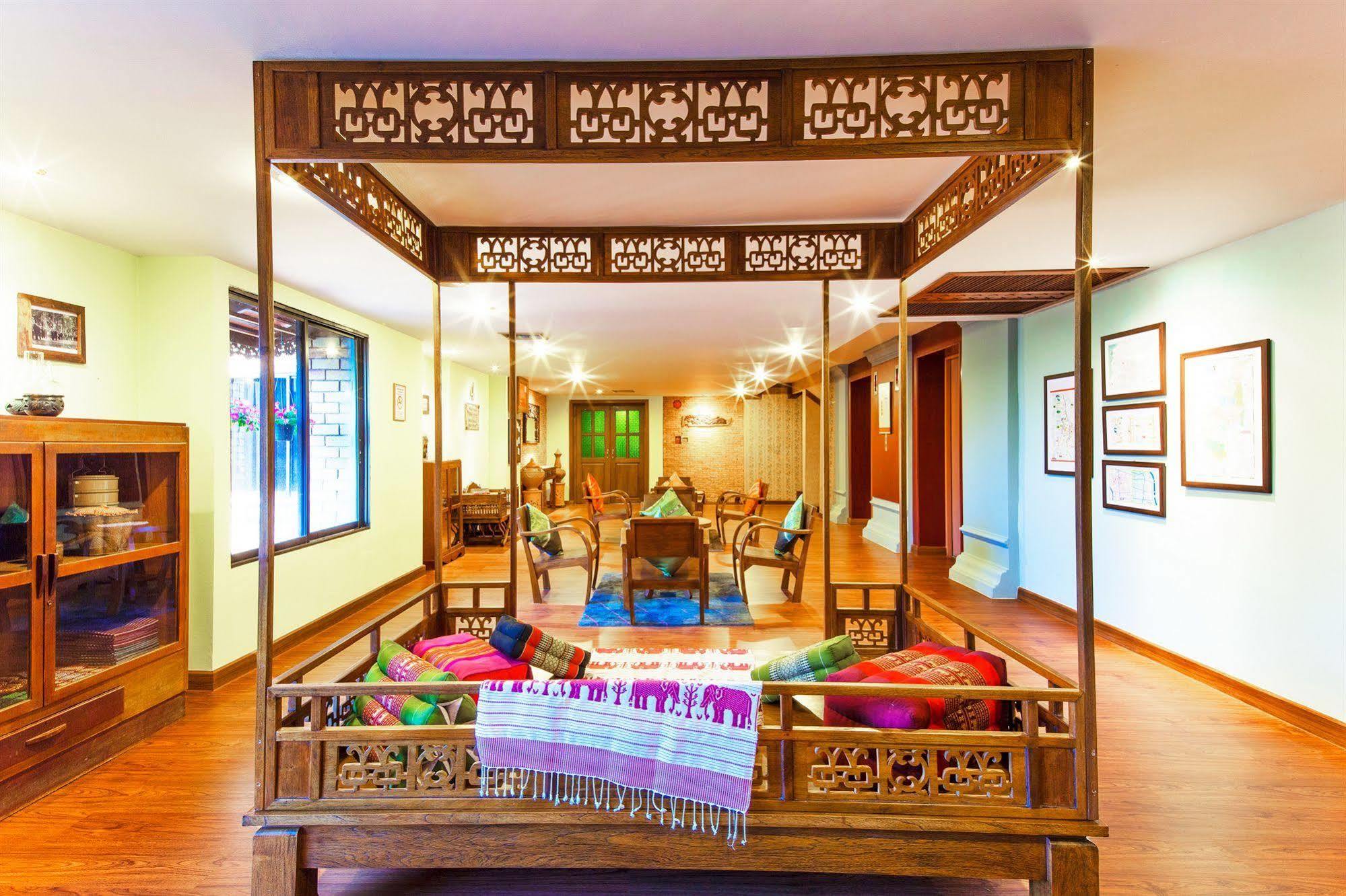 Hotel Baan Din Ki à Chiang Mai Extérieur photo
