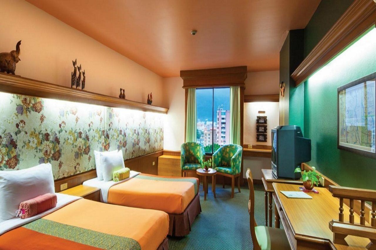 Hotel Baan Din Ki à Chiang Mai Extérieur photo